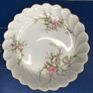 Vintage France Haviland Limoges Floral Round Porcelain Trinket Dishes. Set of 3